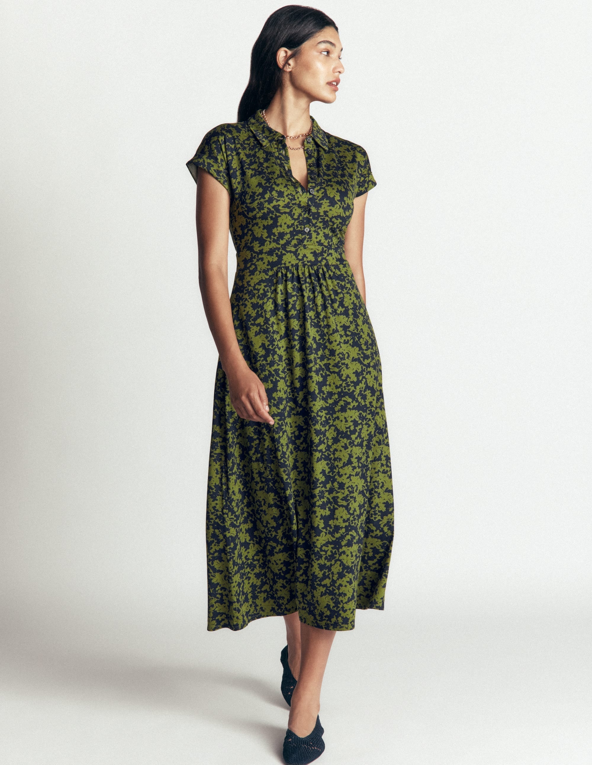 Jersey Shirt Dress-Forest Green, Sprayed Leaf