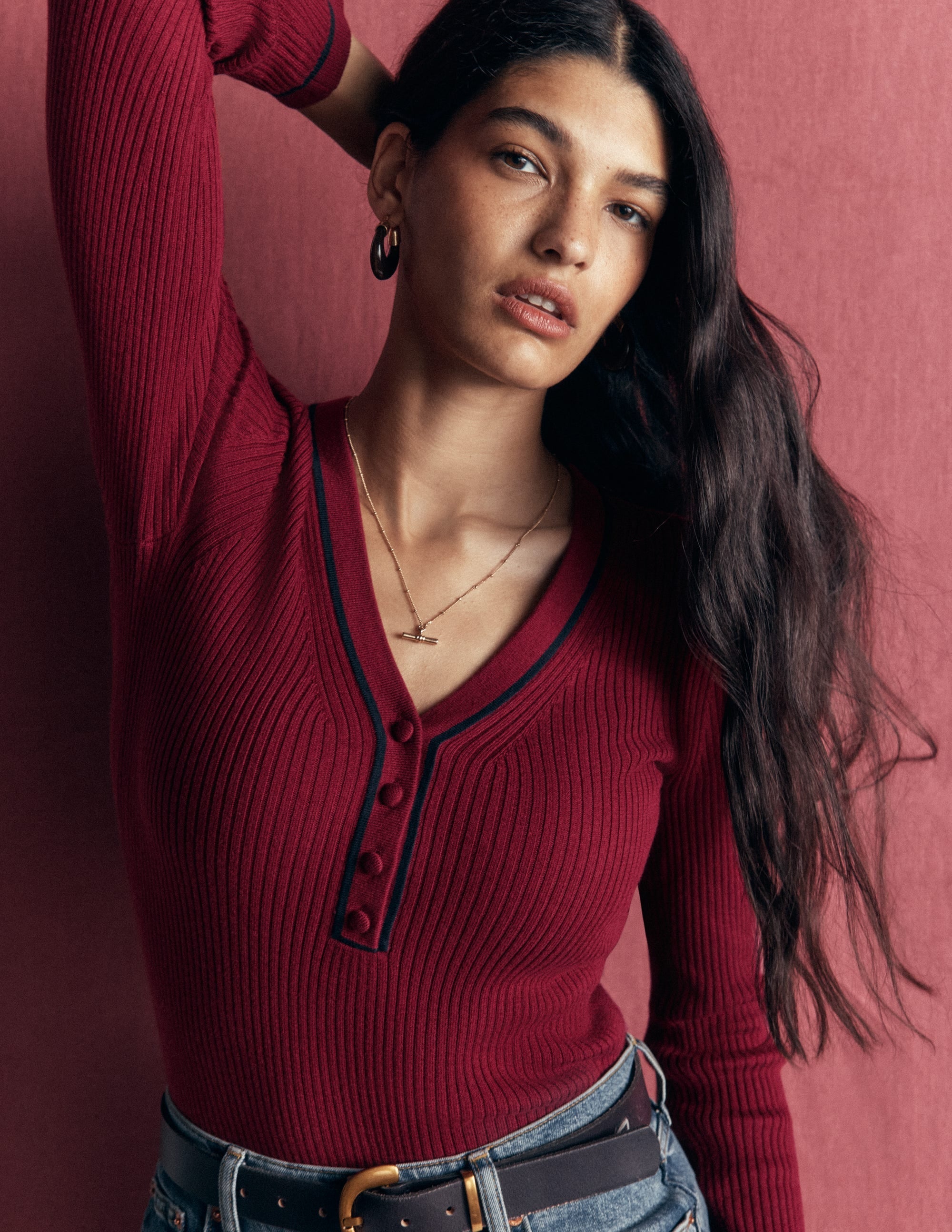 Ribbed V Neck Jumper-Merlot