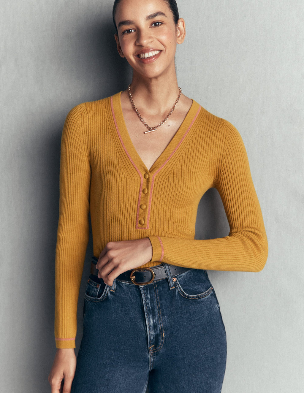 Ribbed V Neck Jumper-Gold Wheat