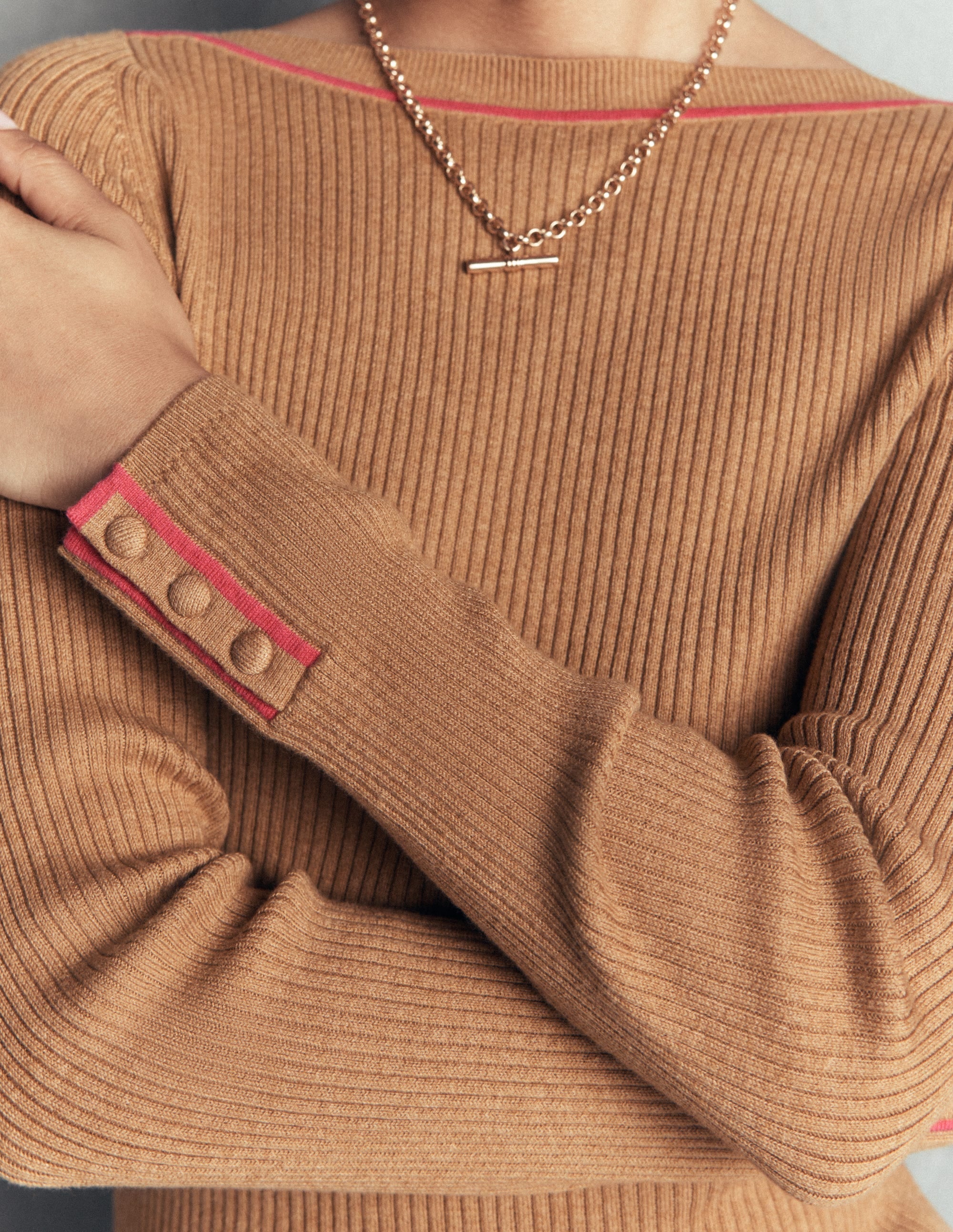 Ribbed Boatneck Jumper-Camel