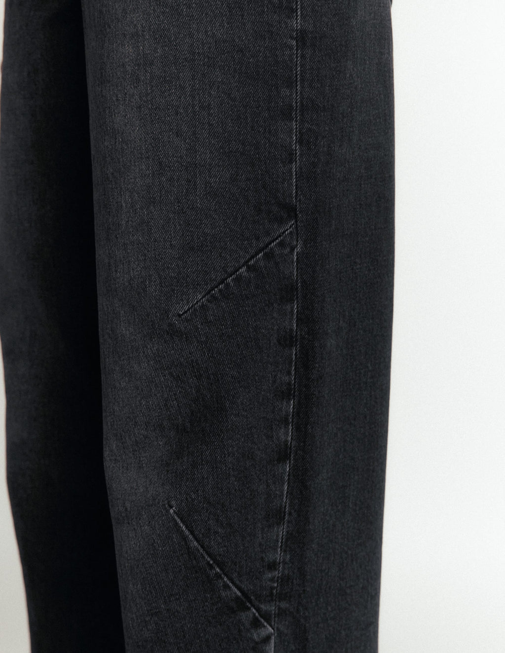 Barrel Leg Jeans-Washed Black