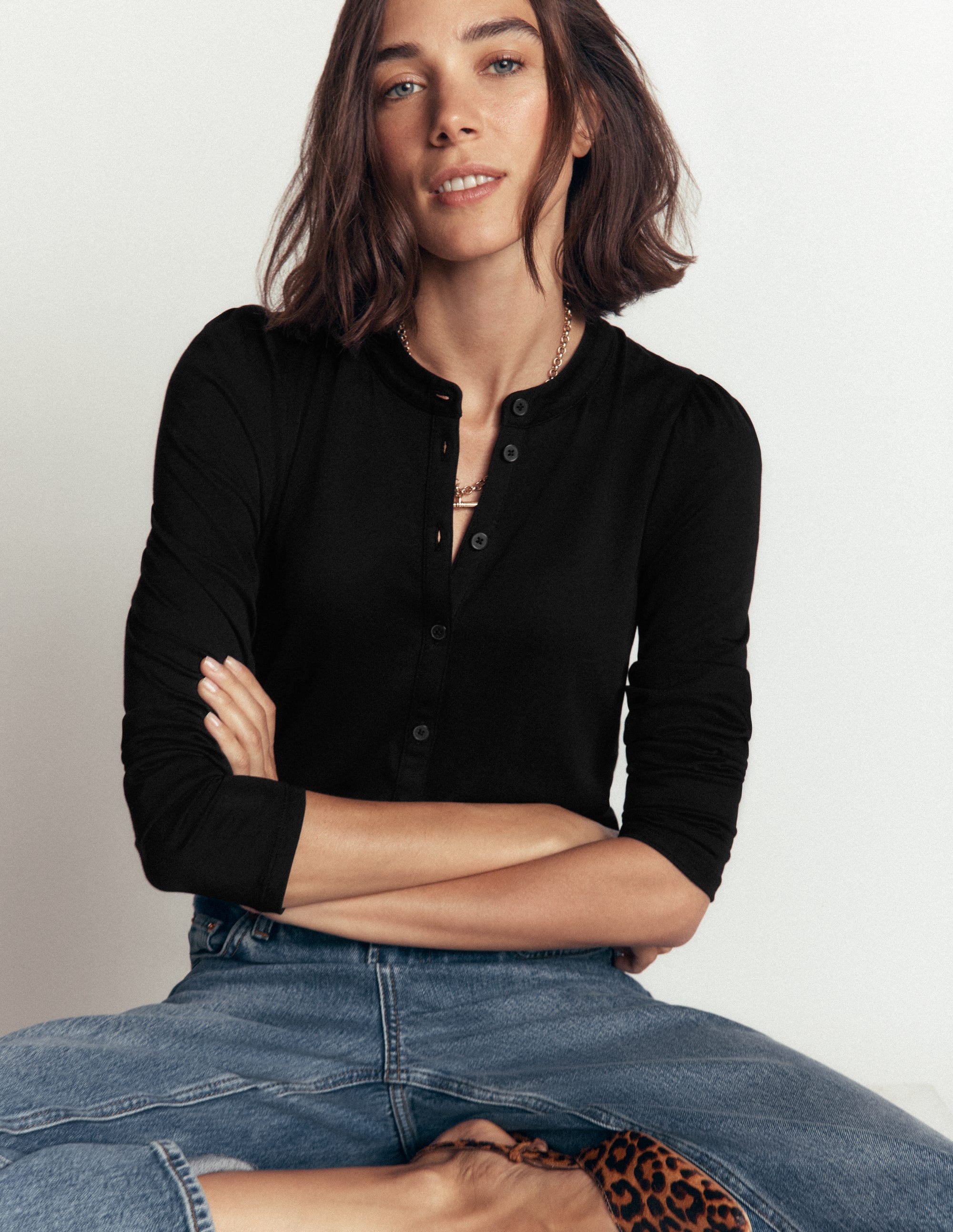 Supersoft Puff Sleeve Shirt-Black