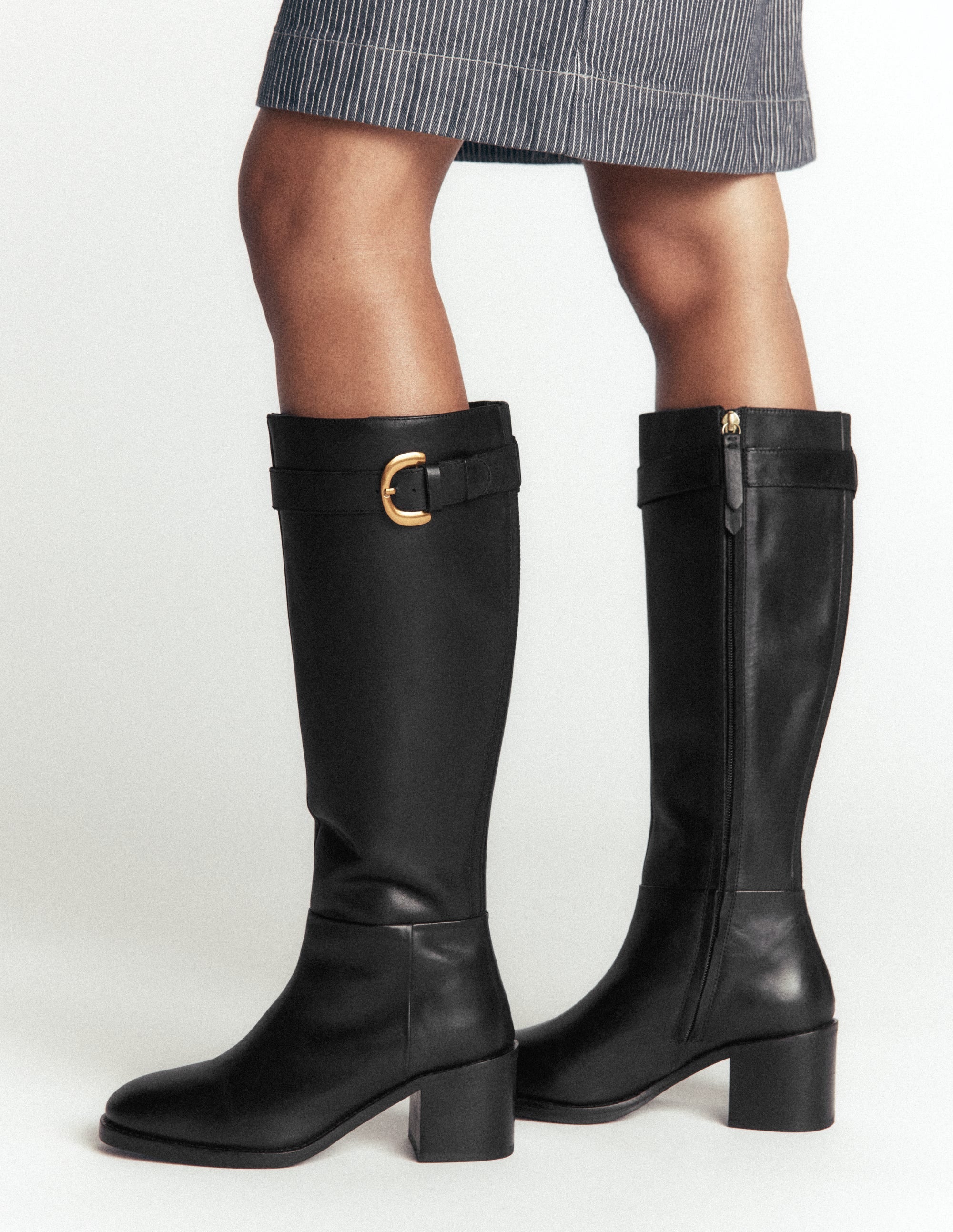 Buckle Detail Knee Boot-Black